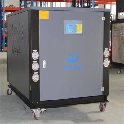 工業(yè)冷凍機(jī)的保養(yǎng)可設(shè)置為檢查性、預(yù)防性以及全面保養(yǎng)